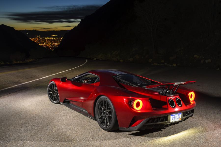  Ford GT 2017 года  (фото 20 из 65)